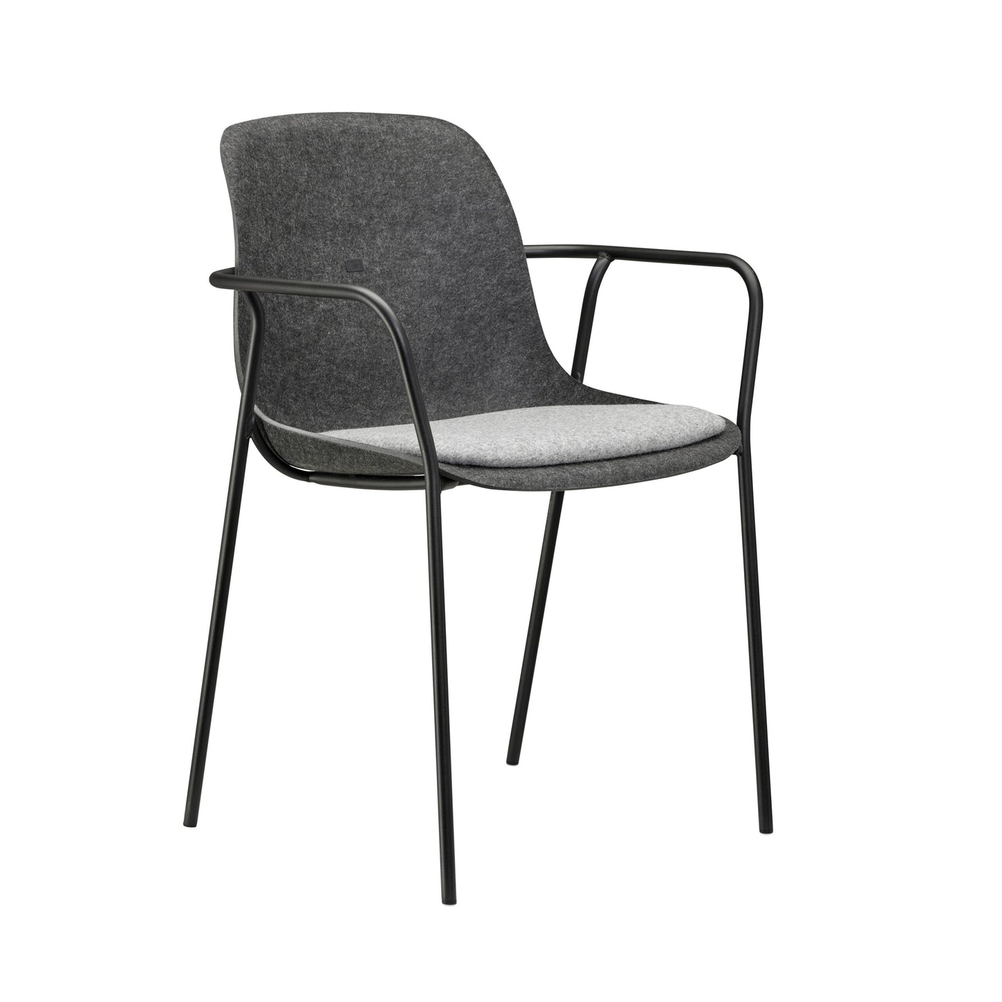 Elegante grijze stoel met zwarte benen en armleuningen, ideaal voor een moderne kantoorinrichting.